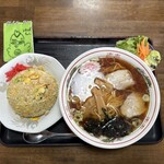 富美 - 