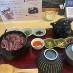 名代肉まぶし 焼肉つむぎ - 料理写真: