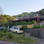 仏果堂 - 神奈川県道514号線沿いから見た「仏果堂」さんです