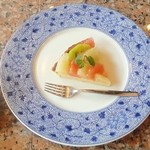 SHIBUI - フルーツタルト。タルト生地もおいしいです。