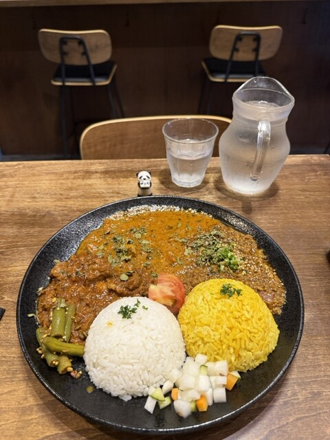 カオススパイスダイナー 四ツ橋アメリカ村店 - 四ツ橋/アジア
