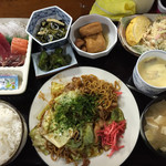 喰い道楽茶屋 - 焼きそば定食