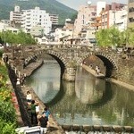 中国菜館 江山楼 - 眼鏡橋にもたくさんの観光客