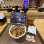 すき家 - 料理写真:ミニ牛丼でガマン