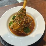ブワドパン - 料理写真:骨付き仔羊すね肉のナバラン