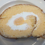 スイーツガーデン ユウジアジキ - 安食ロールカット後