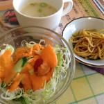アジアンキッチン ROSHANI - スープとサラダ&前菜