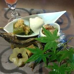魚菜おお田 - 万願寺唐辛子・穴子胡桃豆腐かけ・つぶ貝の香草漬・天竜川産鮎の塩焼・冬瓜田楽・焼芋羊羹　とても美味しい