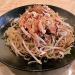 逸品坊 - 麺160g+具材で中々のボリューム！