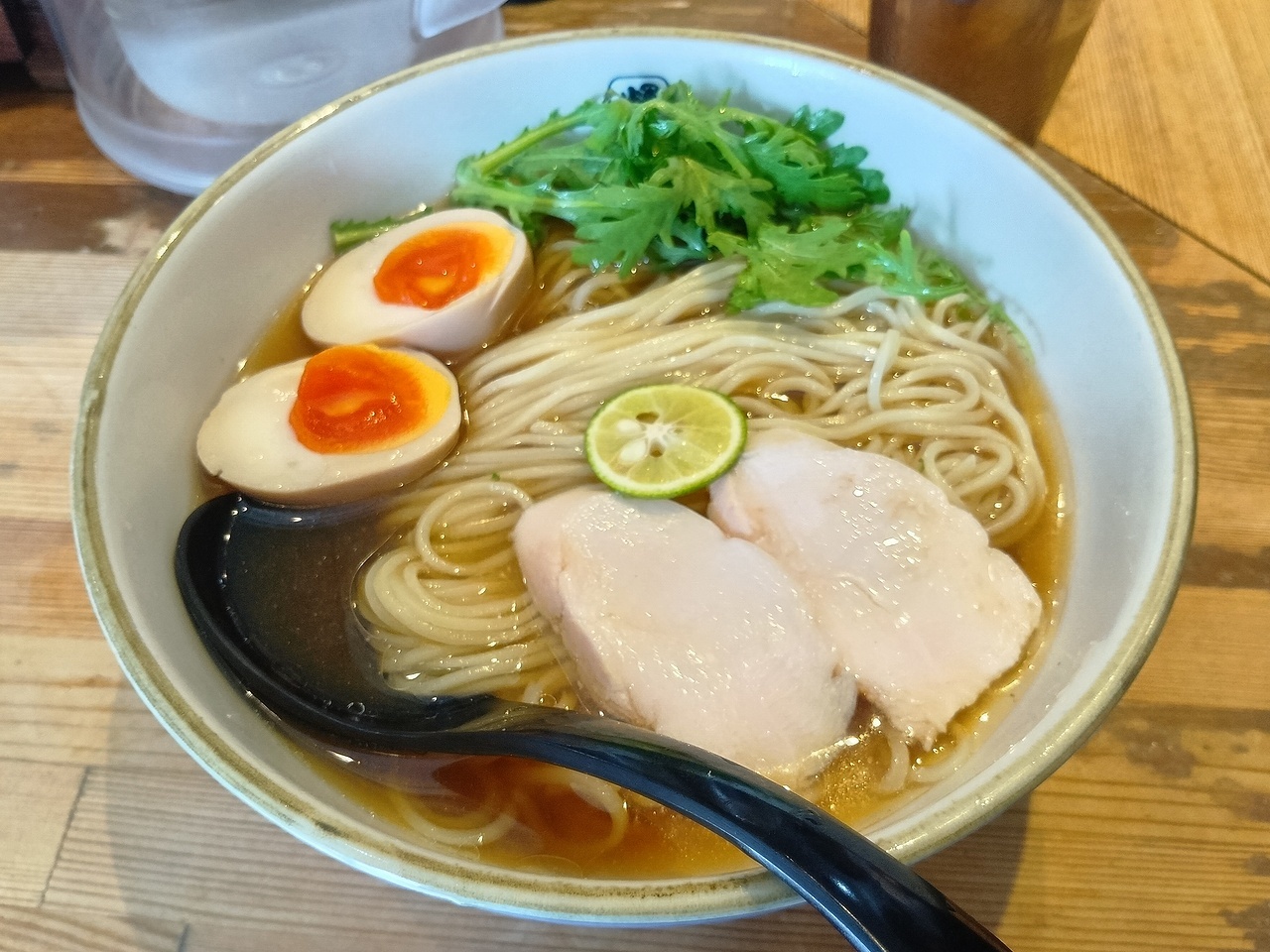麺 や 輝 中津 店