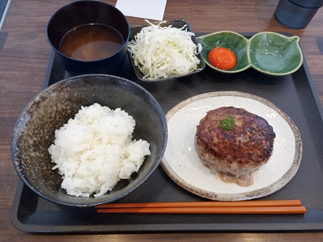 コンナトコロニハンバーグ 姫路飾磨店 - 妻鹿/ハンバーグ | 食べログ