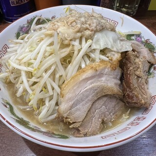 ラーメン 豚んち_0