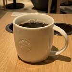 スターバックスコーヒー - ドリンク写真:ブリュードホットコーヒーショート394円