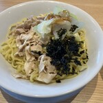 丸源ラーメン - 料理写真: