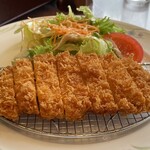 HANA-HANA - とんかつ定食 1800円