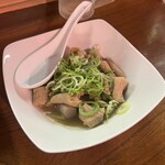 大衆酒場トンボ - もつ煮込み