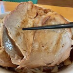 ラーメン梅高 - 豚