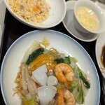 551蓬莱 - 料理写真: