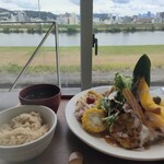 cafe 川辺の四季 - 