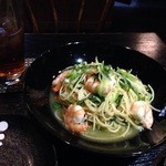 WAKA - エビと青ネギ、大葉のパスタ、ボリューム満点、美味！