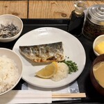 梅山鉄平食堂 - 