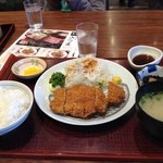 驛亭さつま - ロースカツ定食