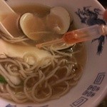 フスマにかけろ 中崎壱丁 中崎商店會1-6-18号ラーメン - 極淡麗にぼぐりそば-えび油投入(2015/4)