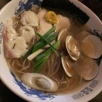 フスマにかけろ 中崎壱丁 中崎商店會1-6-18号ラーメン - 極淡麗にぼぐりそば(2015/4)