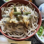 献上そば 羽根屋 - 山菜なめこそば
