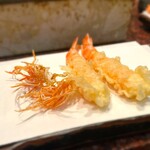 天廣 - 海老は身も美味しいですが、足も旨い
カリカリ、サクサクが楽しいです