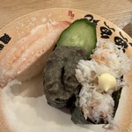 魚魚丸 - 料理写真:蟹３種盛り