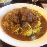 KARMA - チキンカレー(750円)＋辛味1(100円)