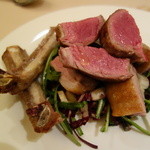 アンティーカ・トラットリーア・ノスタルジーカ - 仔羊骨付きロースのインパデッラ（2600円）