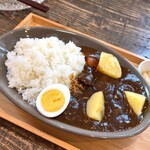 Booksand - 土佐あかうしのカレー。