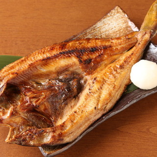 炉端焼きで北海道の海鮮とラム肉を堪能