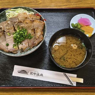 武甲温泉 - 料理写真:味噌豚丼