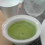 ウナギパイ カフェ トウキョウ - 抹茶とスカッシュ