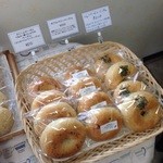 天然酵母・パン工房 みなみ風 - 陳列商品