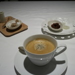 マスドラヴァンド - 珈琲と茶菓子