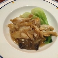 萬珍樓 本店 - 惜しげもない量のつぶ貝