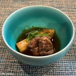 Bistro Libelula - 牛スジの煮込みとホワイトアスパラ