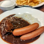 ジョナサン - 料理写真:ミニカレーにソーセージトッピング(茹で卵付き)、ポテトフライ