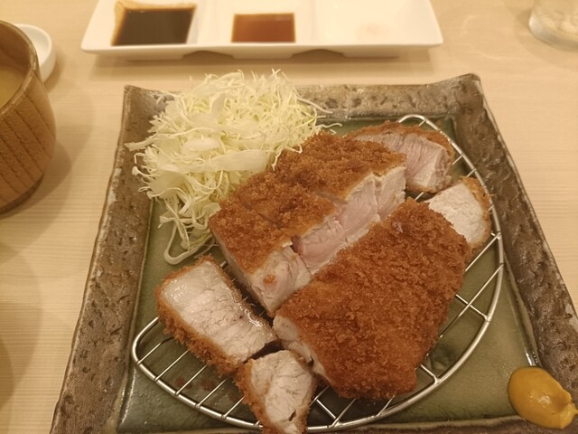 きんとん 神戸店 - 神戸三宮（阪急）/とんかつ | 食べログ