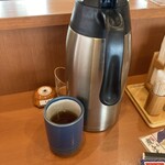 天丼てんや - ドリンク写真:冷たいお茶とポット