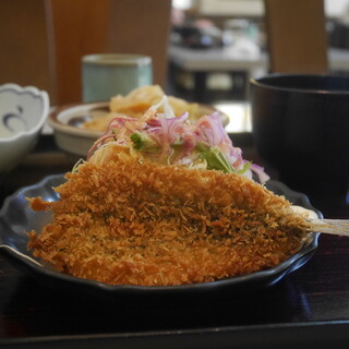松の葉_0