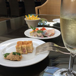 ジ・アッタテラス　クラブタワーズ - シャンパンもおつまみも取り放題