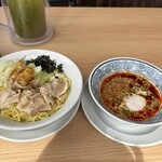 丸源ラーメン - 料理写真: