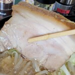 川出拉麺マウンテン - チャーシュー