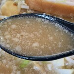 川出拉麺マウンテン - スープ