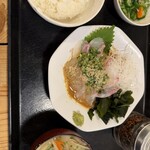 梅山鉄平食堂 - 